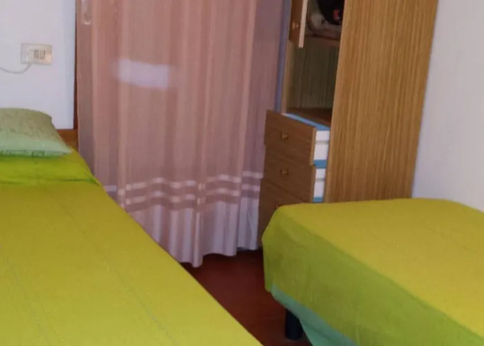 Three-bedroom Flat With Balcony In Daire *