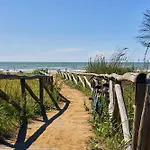 Daire Three-bedroom Flat With Balcony In Bibione