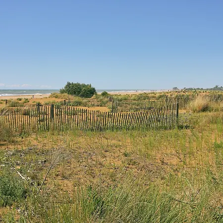 Three-bedroom Flat With Balcony In Bibione