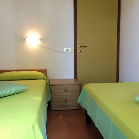 Three-bedroom Flat With Balcony In Appartement