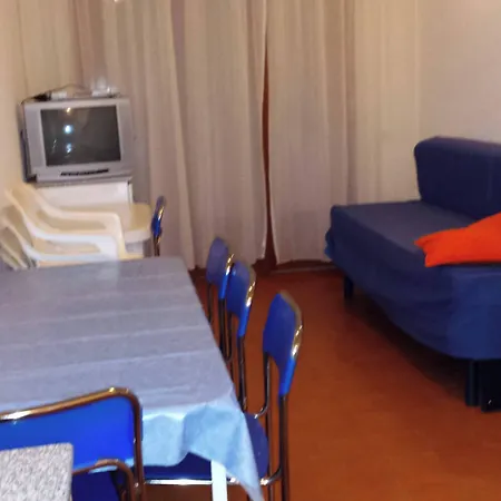 Appartement Three-bedroom Flat With Balcony In Bibione