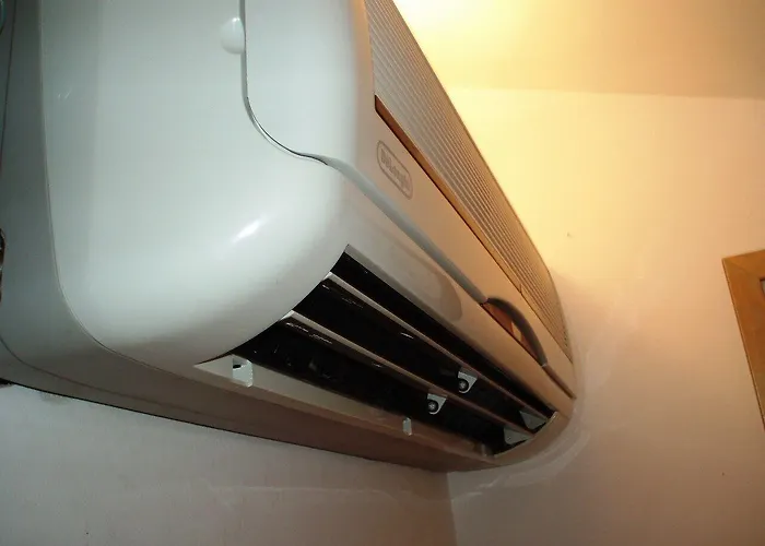 Three-bedroom Flat With Balcony In