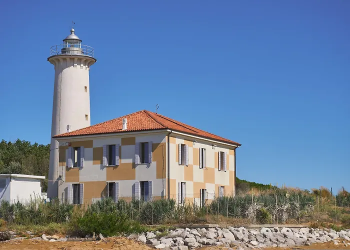 Three-bedroom Flat With Balcony In