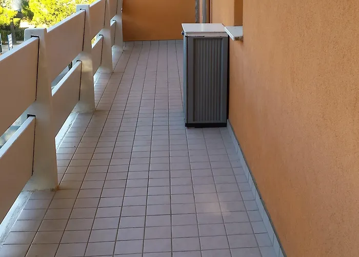 Appartamento Three-bedroom Flat With Balcony In Bibione